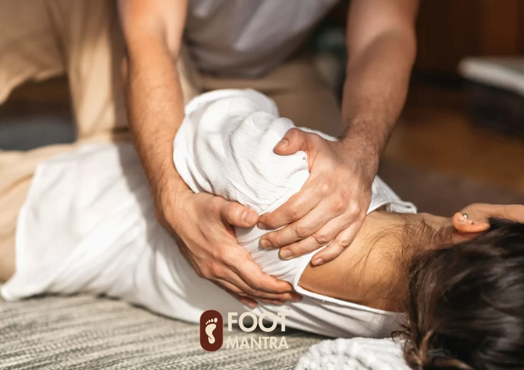 Thai massage at foot mantra